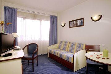 Comfort Suites Cannes Mandelieu Zewnętrze zdjęcie