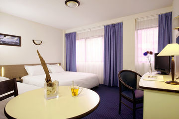Comfort Suites Cannes Mandelieu Zewnętrze zdjęcie